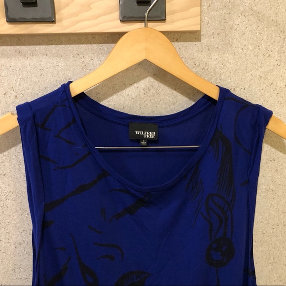 ⭐️5/$25 | WILFRED | T-shirt Unique Face Silhouette Design | M - Picture 3 of 3